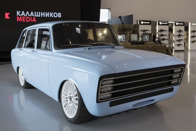Russia’s Kalashnikov Group Reveal Retro Electric Supercar