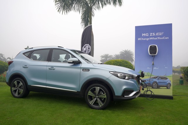 MG ZS EV Electric SUV India Test Review