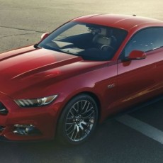 2015 Ford Mustang Breaks Cover