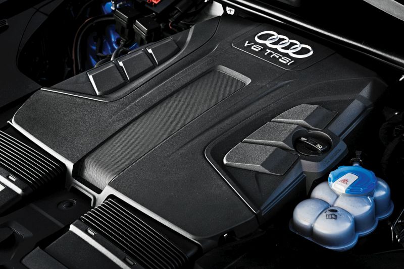 2015 Audi Q7 web 6