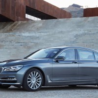 Wraps off all-new BMW 7 Series