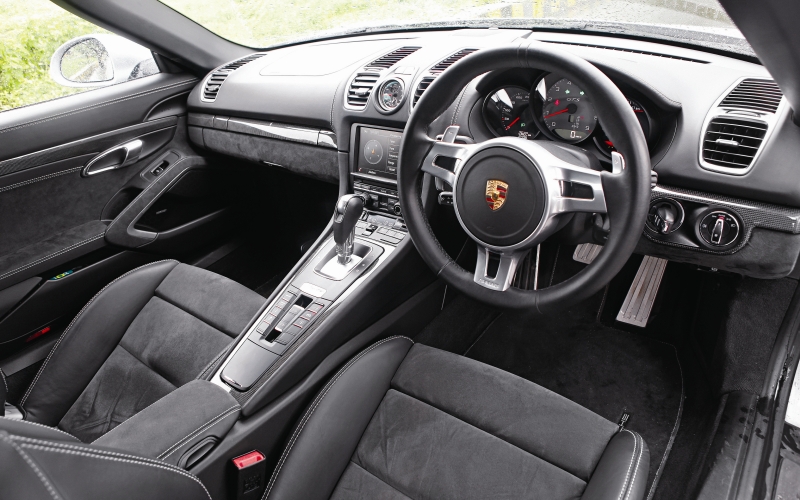 Porsche Boxster GTS 4 web