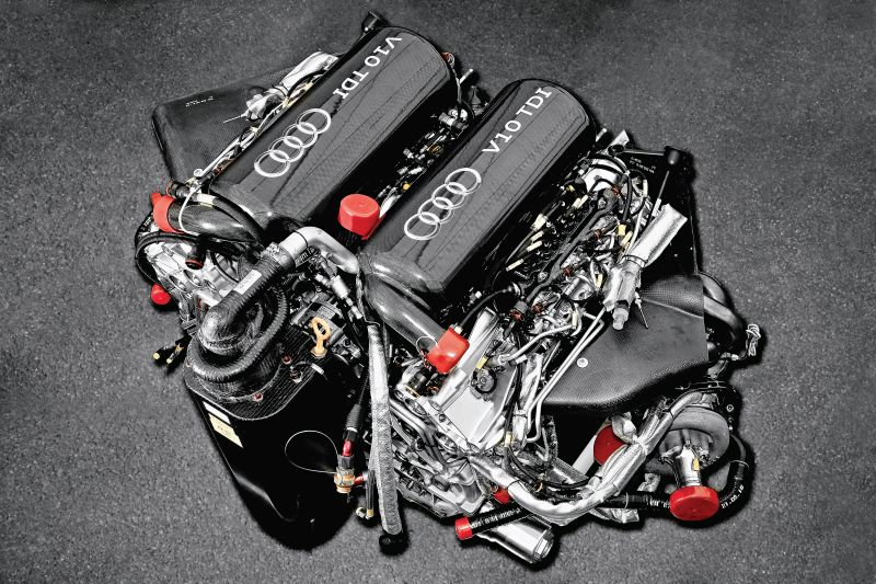 Audi R15 V10 TDI web