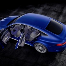 Mercedes-AMG GT 63 S 4MATIC+ 4-Türer Coupé, AMG Silver-Chrome Paket, Exterieur: Außenfarbe: Brilliantblau magno;Kraftstoffverbrauch kombiniert: 11,2 l/100 km; CO2-Emissionen kombiniert: 256 g/km* (vorläufige Daten)
Mercedes-AMG GT 63 S 4MATIC+ 4-Door Coupé, AMG Silver-chrome packet, Exterior: Exterior paint: brilliant blue magno;Fuel consumption combined: 11.2  l/100 km; CO2 emissions combined: 256 g/km* (provisional data)