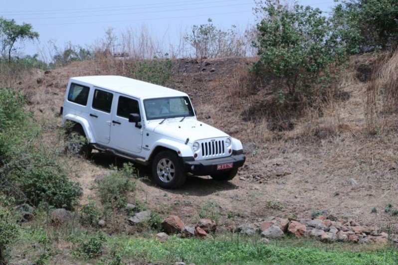 We give weekend off-roading a shot at Pune's first-ever Camp Jeep.
