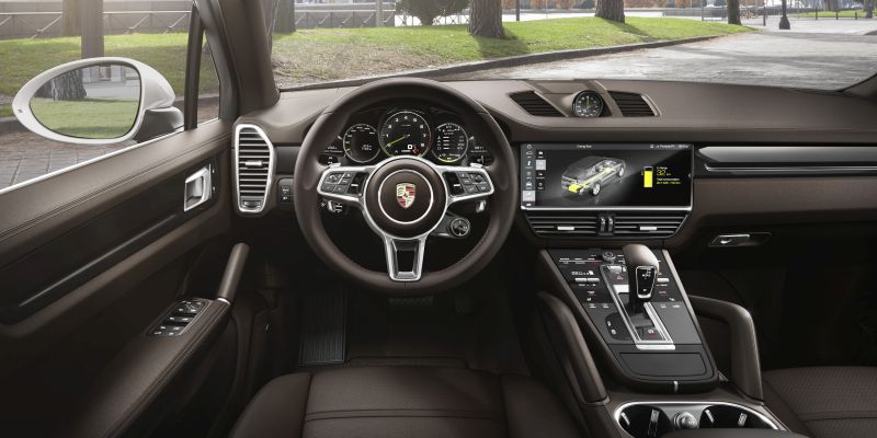 Porsche Cayenne E-Hybrid interior