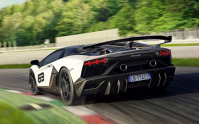 New Lamborghini Aventador SVJ breaks Nurburgring lap record