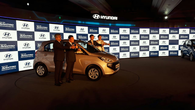 New Hyundai Santro Launched at Rs 3.90 lakh