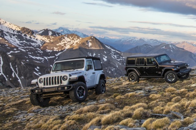 Jeep Wrangler Rubicon Spied in India Ahead of Launch - Car India