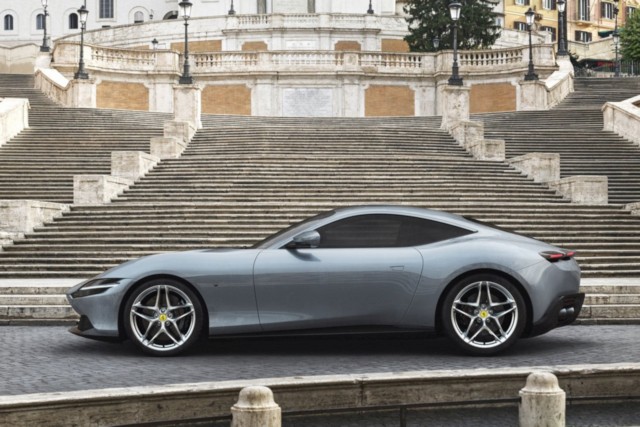 new Ferrari Roma