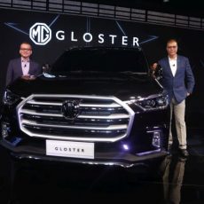 #AutoExpo2020 MG Motors Gloster SUV And G10 MPV Launching In India