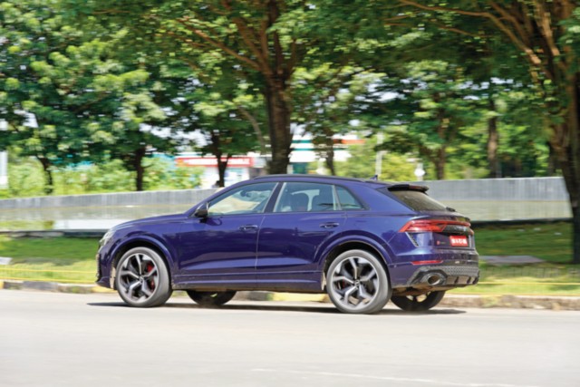 Audi RS Q8 review
