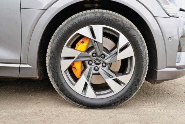 Audi e-tron wheel