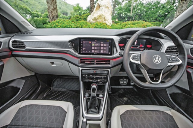 Volkswagen Taigun cabin