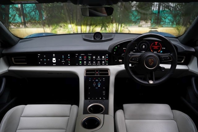 Porsche Taycan Turbo S Interior