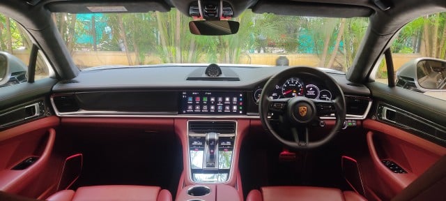 Porsche Panamera Turbo S Interior