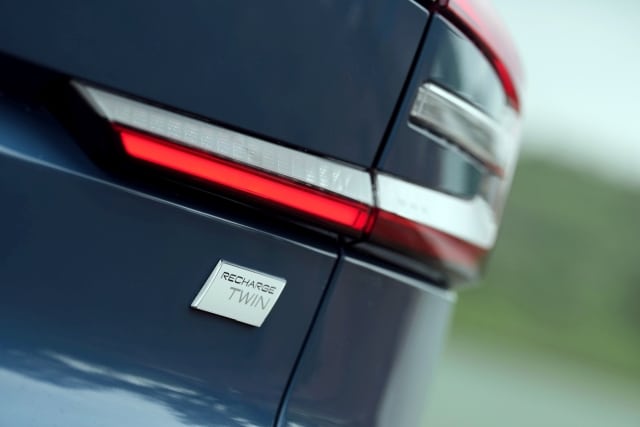 Volvo C40 Recharge badge