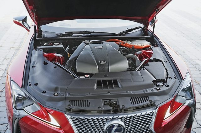 Lexus LC 500h engine