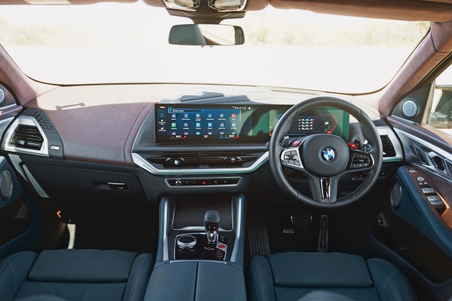 BMW XM interior cabin