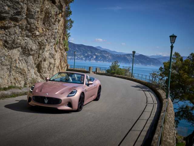 Maserati GranCabrio Folgore Brings Topless Style to the Trident EV Line ...