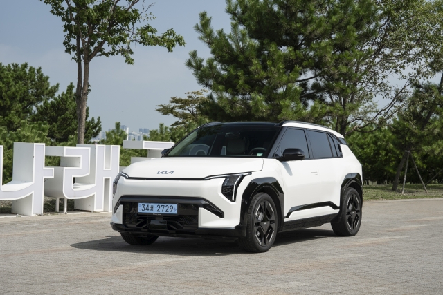 Kia EV3 hero