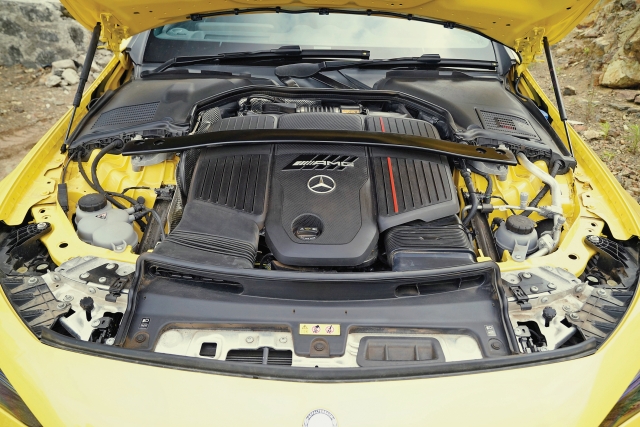Mercedes AMG CLE 53 engine