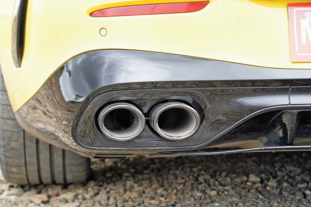 Mercedes AMG CLE 53 exhaust