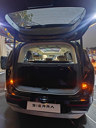 Tata sierra boot.web