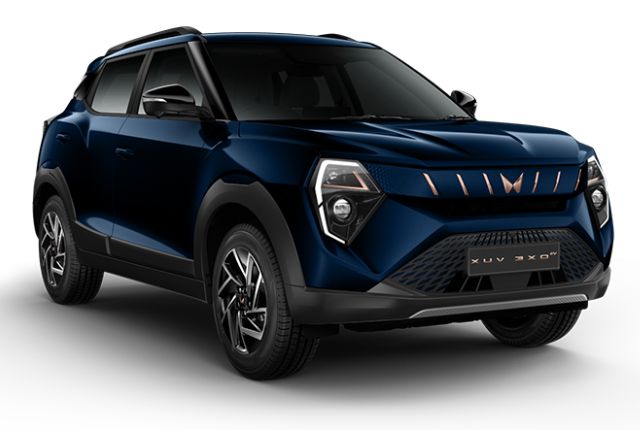 Mahindra XUV 3XO EV front three quarters