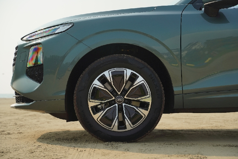 Audi Q3 wheel